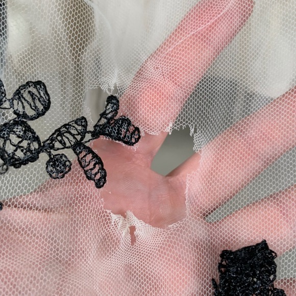 Chicwish 3D Butterfly Double Layered Mesh Beige Midi Skirt READ - Picture 10 of 11